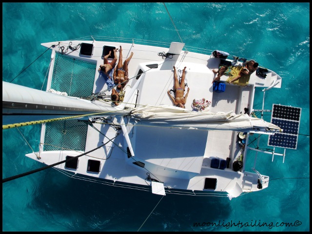 Deck catamaran