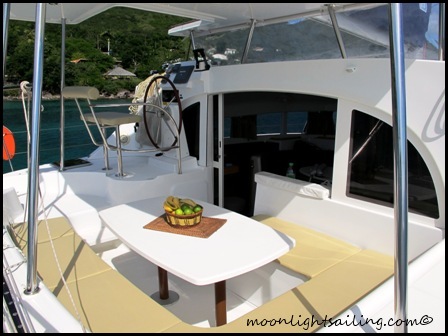 Catamaran Lagoon 380